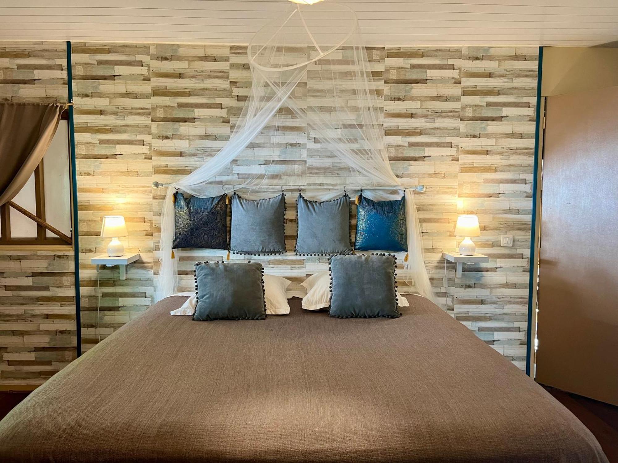 Faaora Lodge, Little Paradise Haapiti Kültér fotó